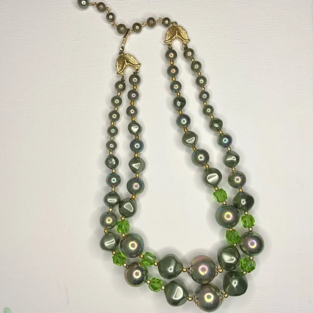 Vintage Japanese Double Strand Chunky Green and Gold Large Beaded Necklace - Picture 5 of 9